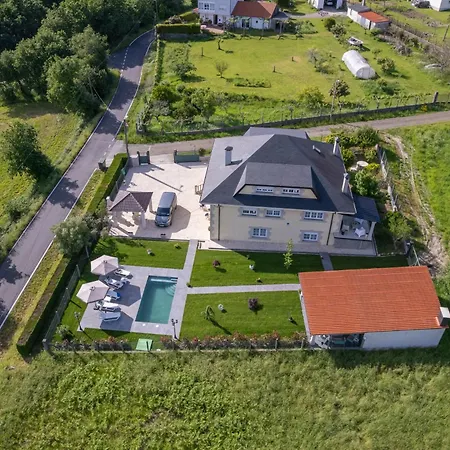 Casa Melreiras Dodro (A Coruna)